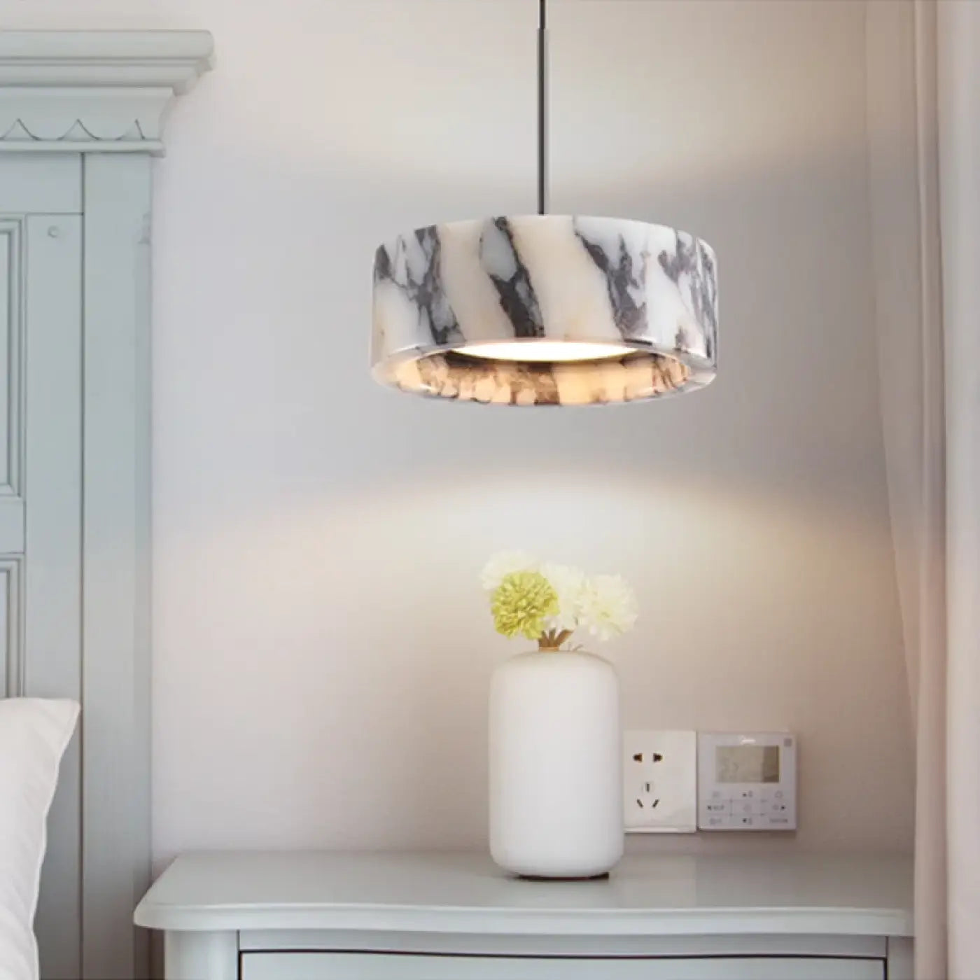 Plafonnier LED marbre noir design original | SOGEKUS